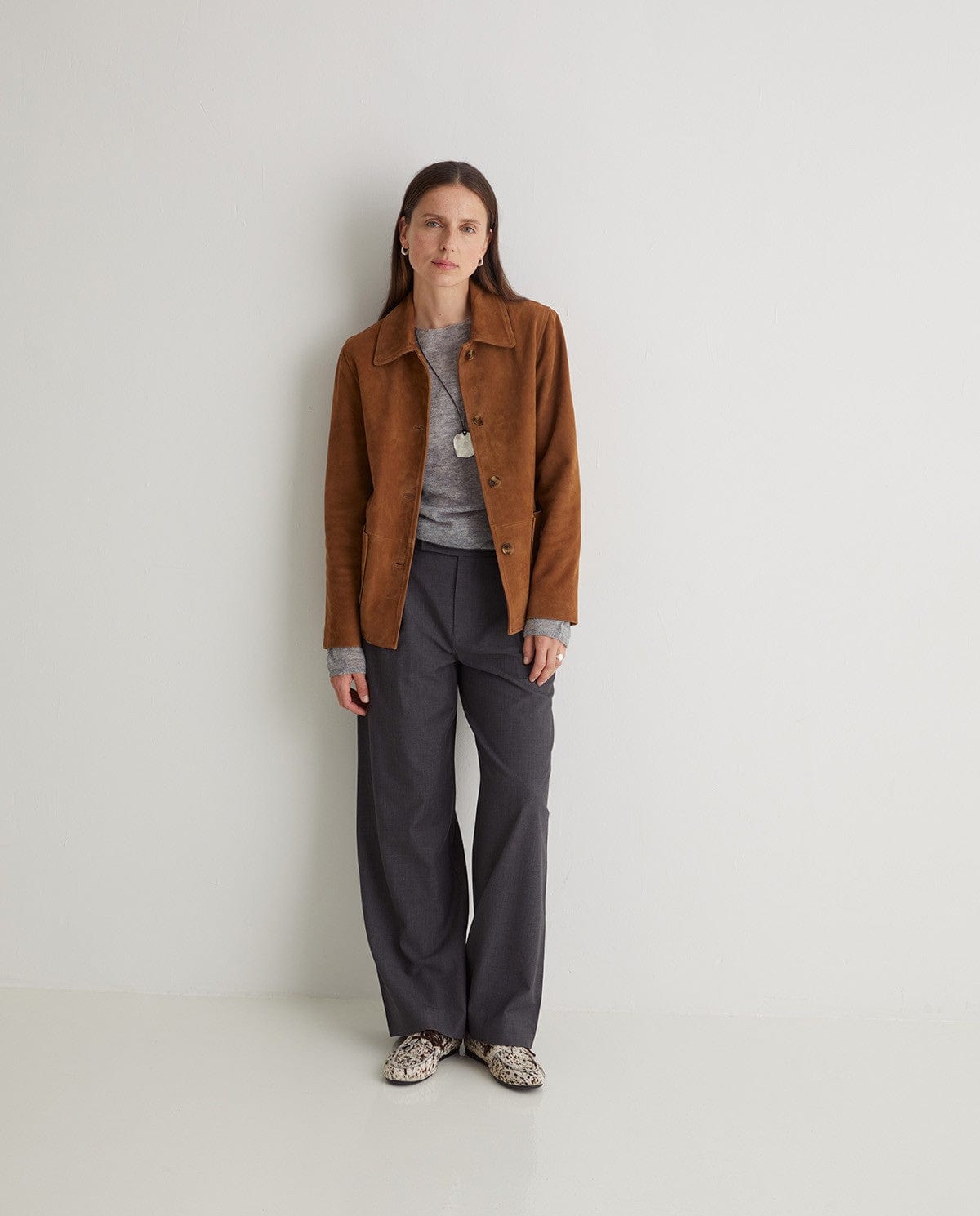 Yerse JACKET The Suede Jacket in Tierra