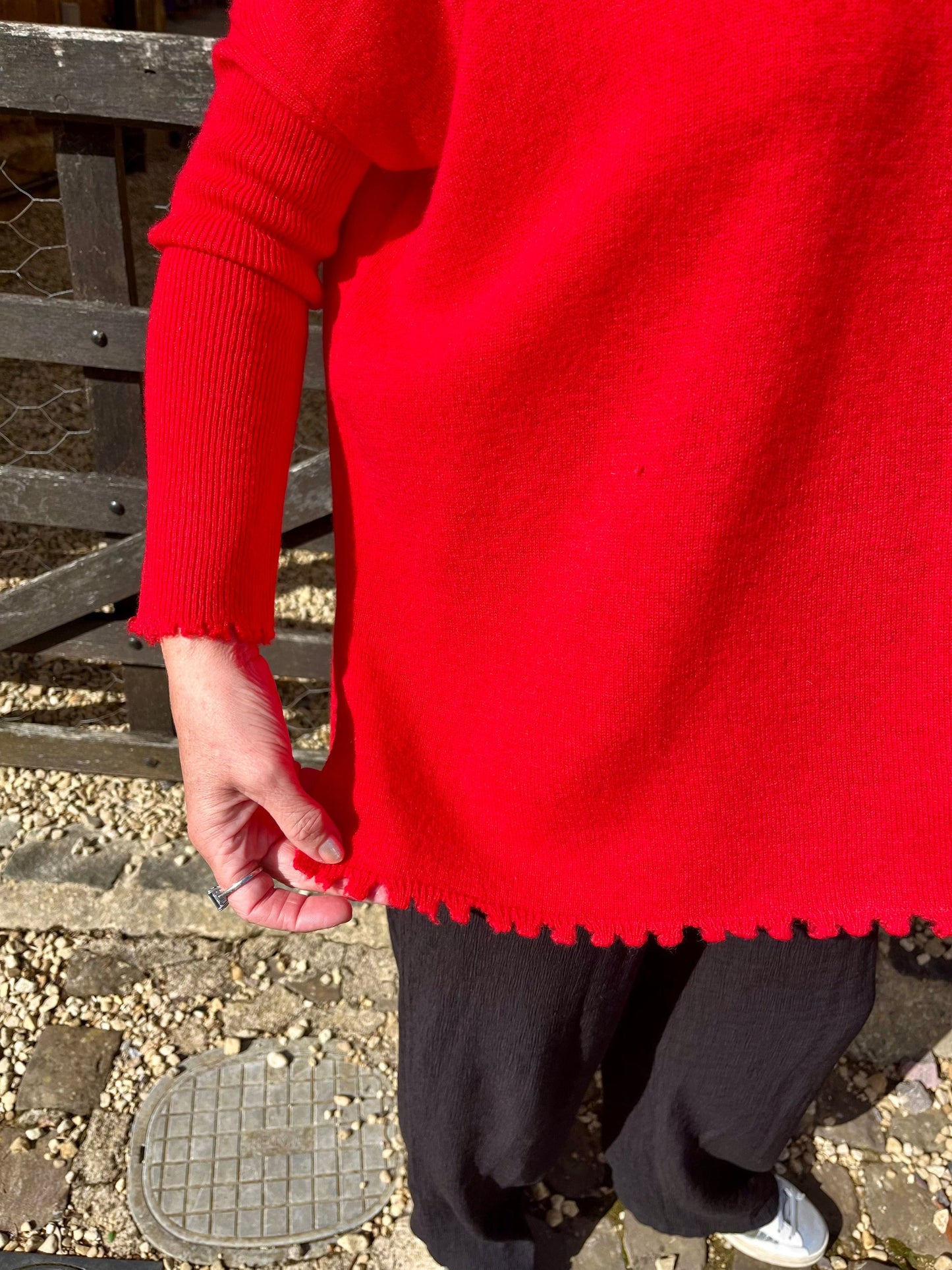 Absolut Cashmere Knitwear Ofelia Cashmere Jumper in Poppy Red