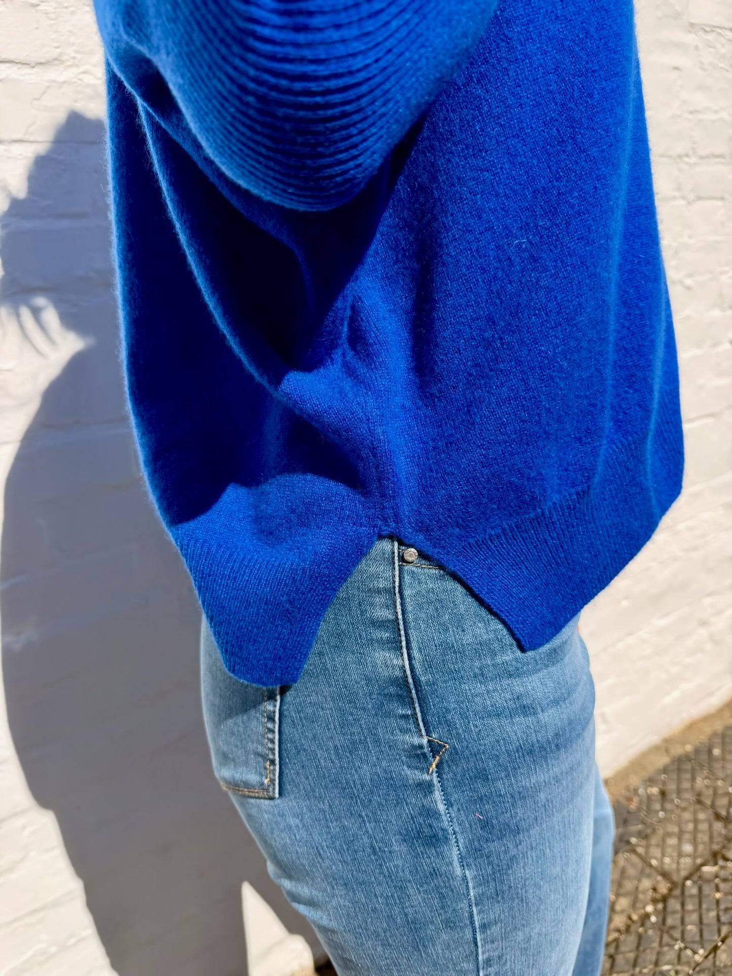 Absolut Cashmere Knitwear Rafaella Jumper in Royal Blue