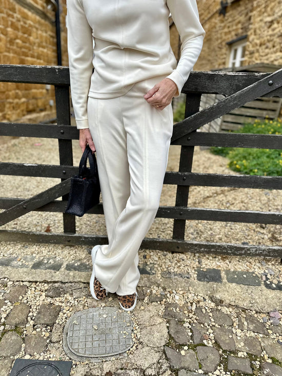 ARGGIDO Trousers Serenity Trousers in Ivory