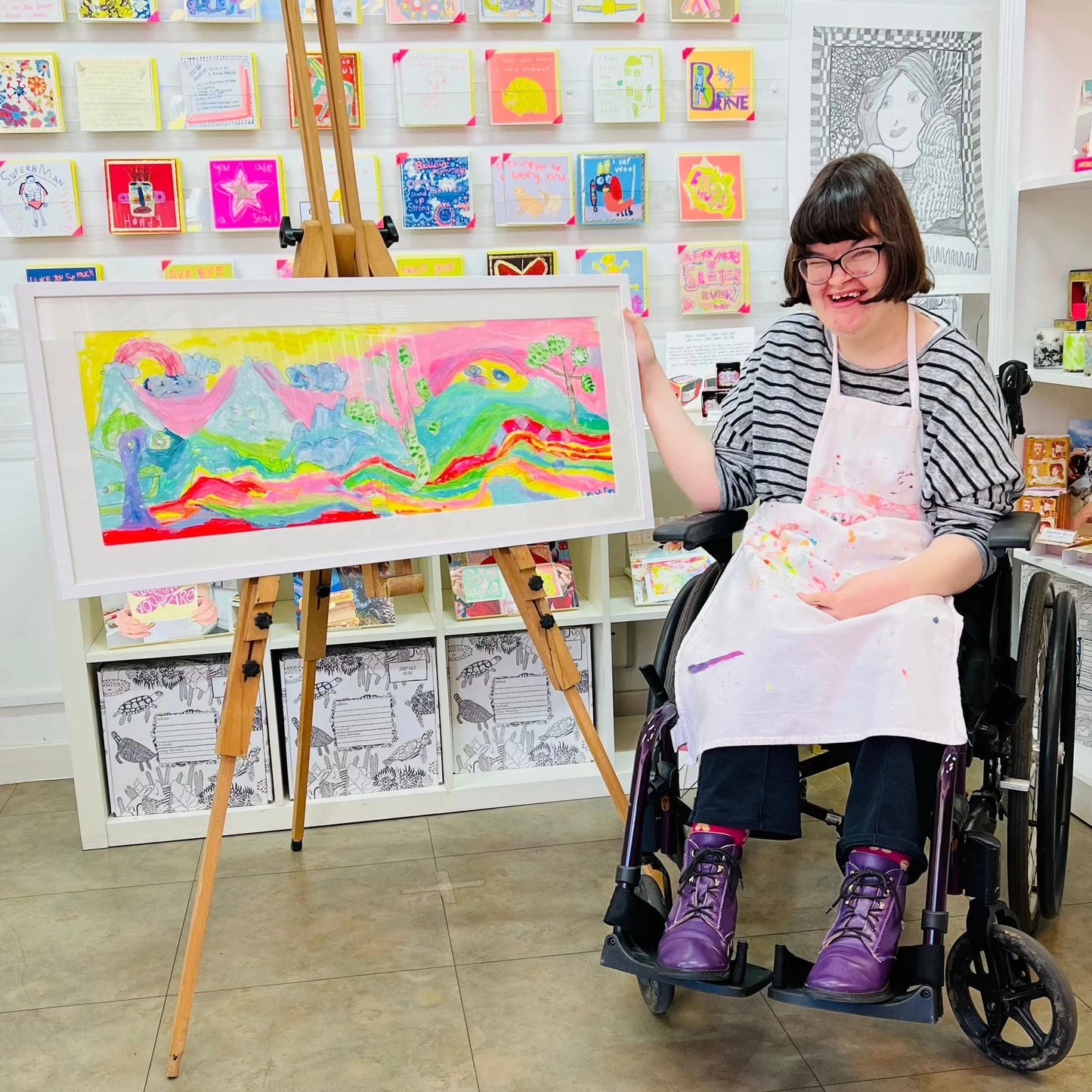 ARTHOUSE UNLIMITED Chocolate Peace, Rhubarb & Custard Flavoured Pink & Yellow Chocolate Bar