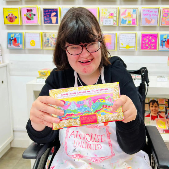 ARTHOUSE UNLIMITED Chocolate Peace, Rhubarb & Custard Flavoured Pink & Yellow Chocolate Bar