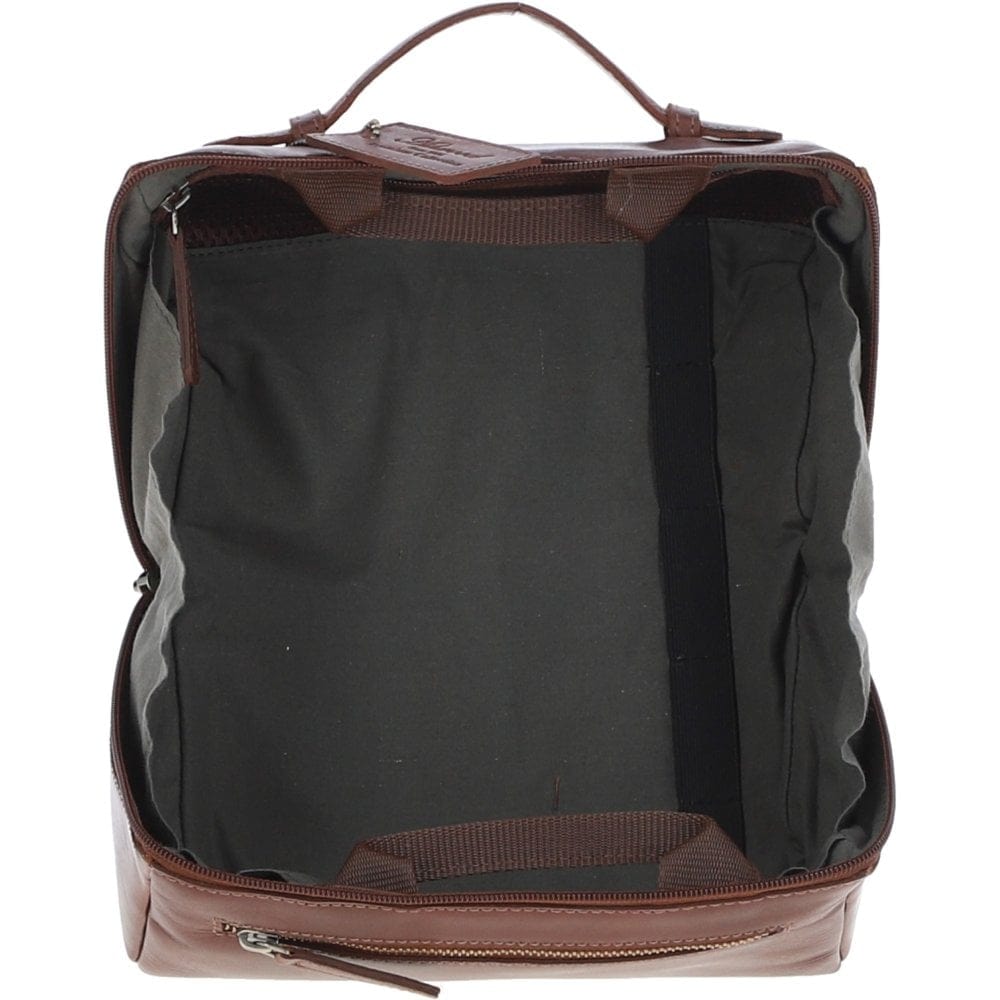 Ashwood Leather Wash Bag Leather Wash Bag in Chestnut