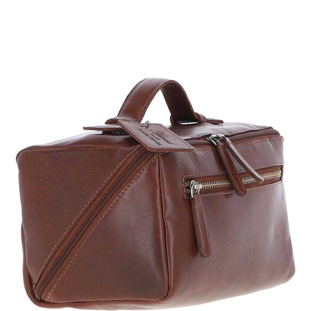 Ashwood Leather Wash Bag Leather Wash Bag in Chestnut