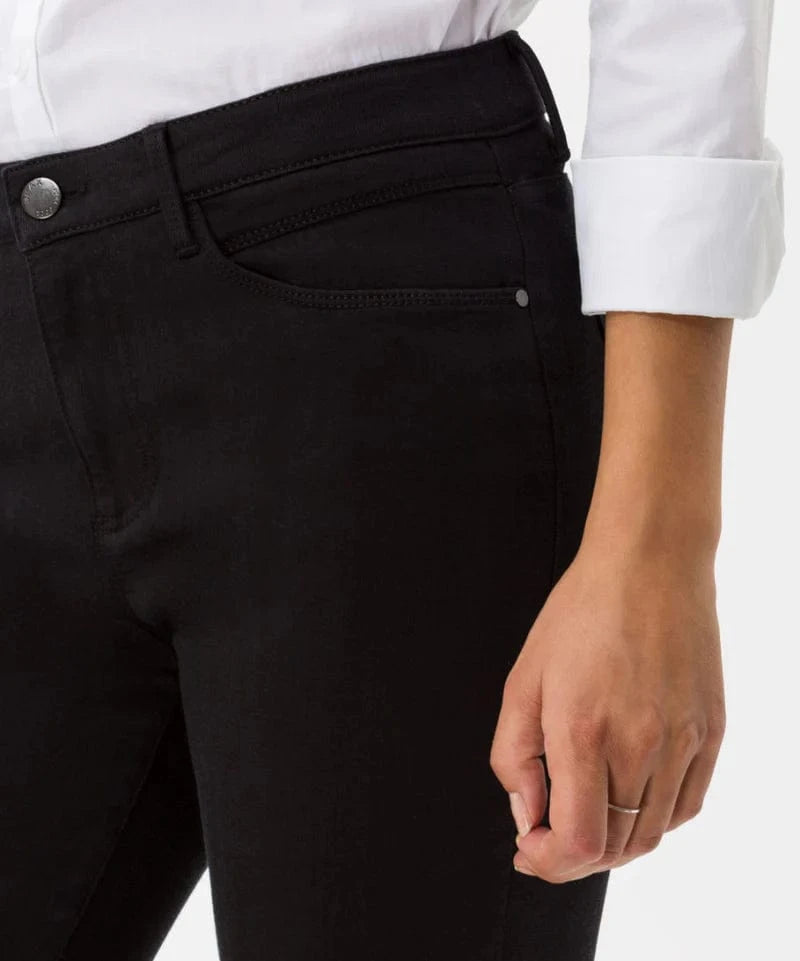 Brax Trousers Shakira Bootcut Jeans in Black