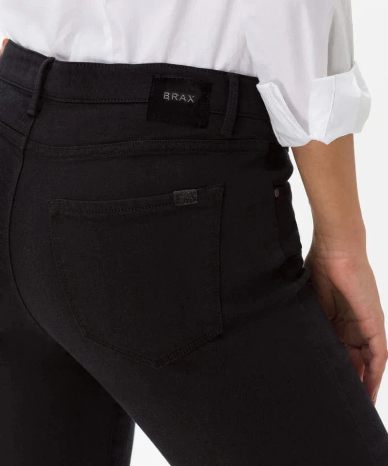 Brax Trousers Shakira Bootcut Jeans in Black