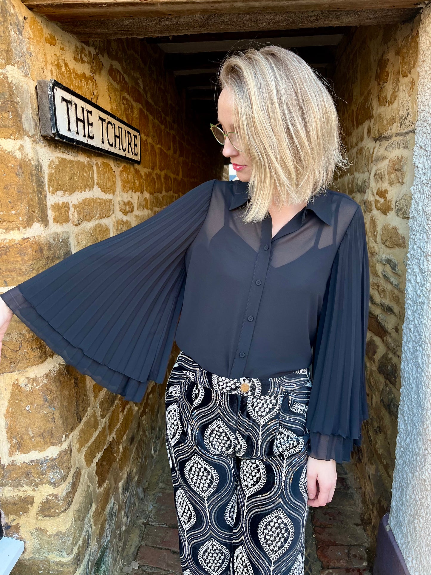 Carla Ruiz Tops Pleated Sleeve Blouse in Black