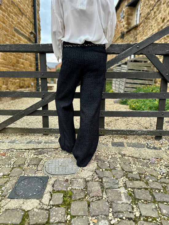 Carla Ruiz Trousers Noir Bow Bouclé Trousers