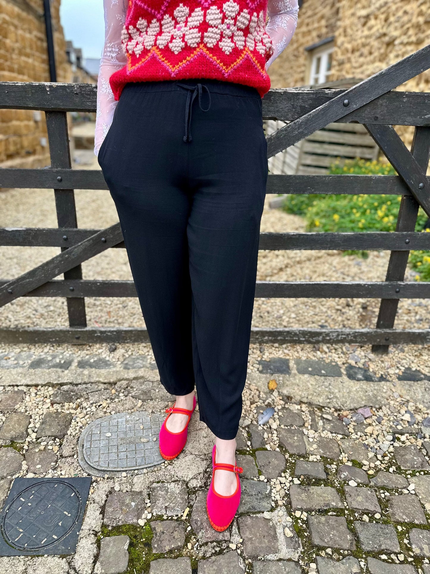 Crossley Trousers Soft Drape Everyday Trousers in Black