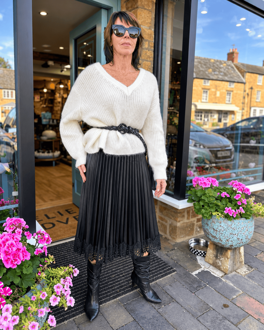 Dixie Skirts Midnight Lace Skirt in Black