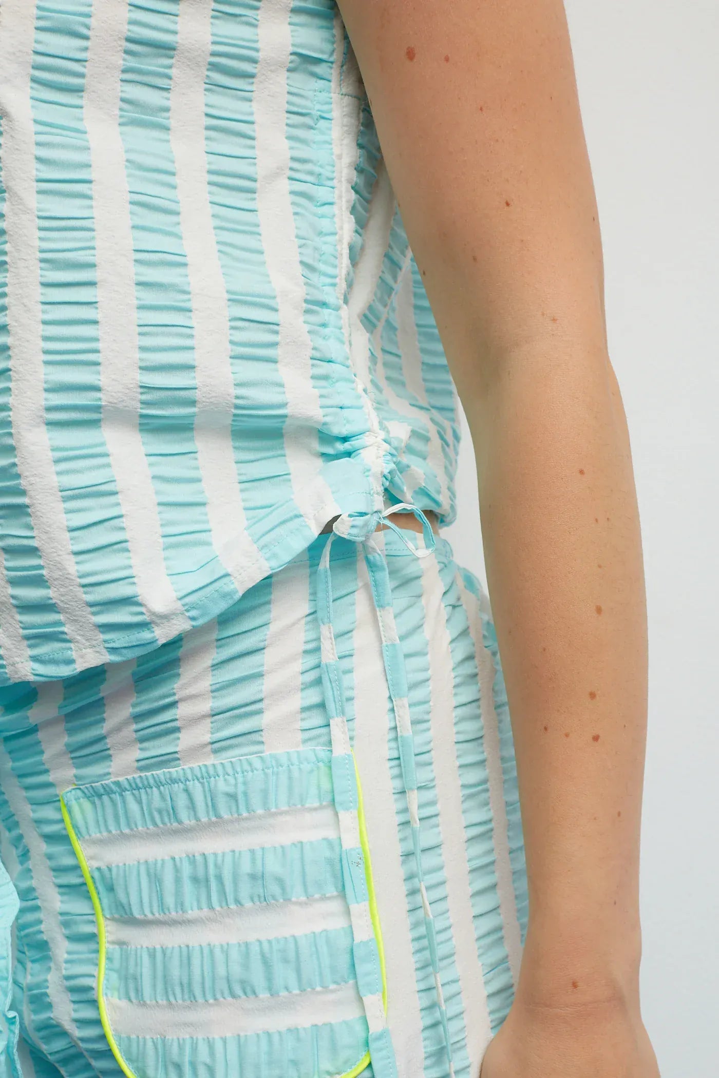 Dr Bloom Tops Aqua Travel Top