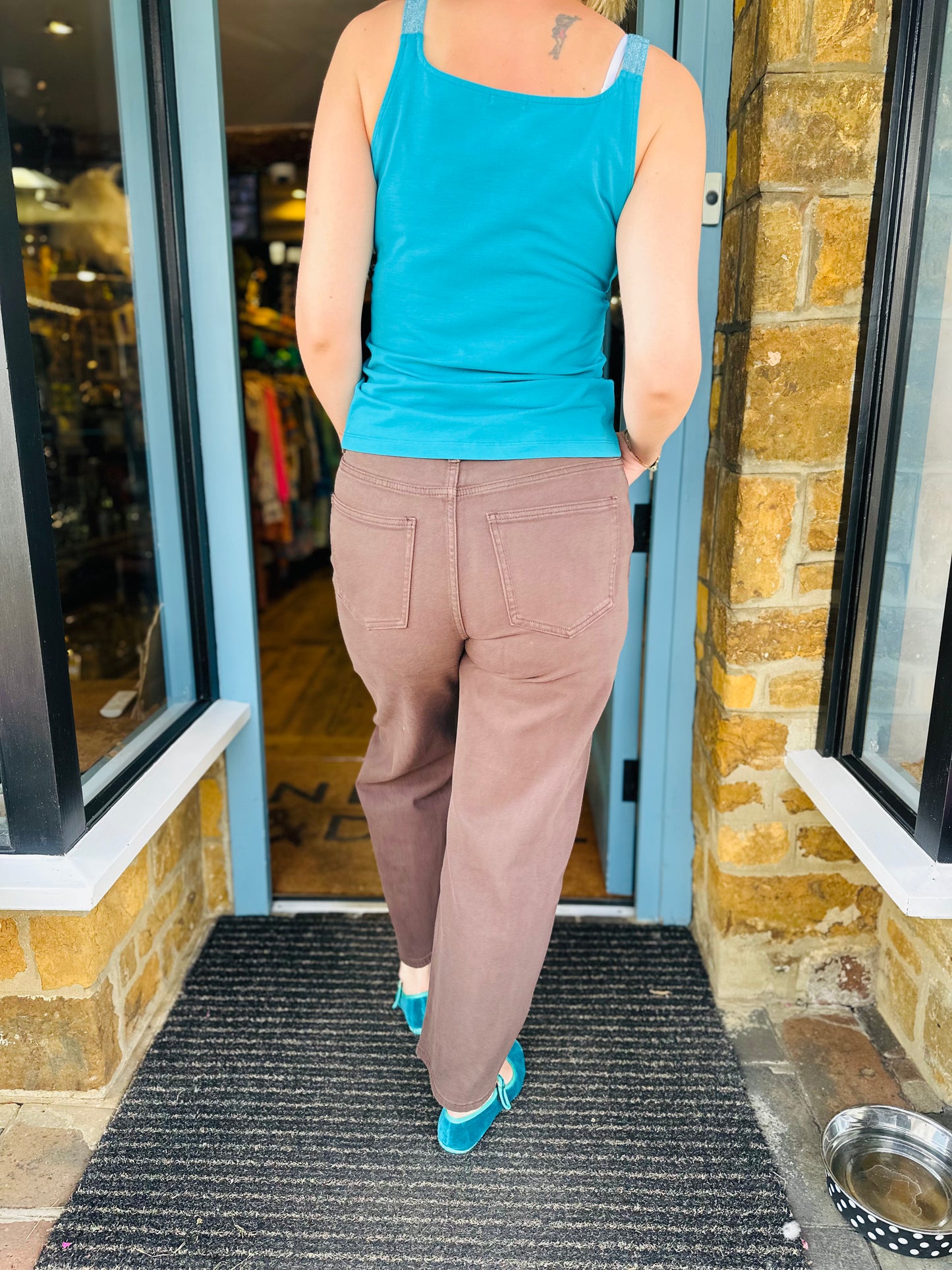EsQualo Trousers Barrel Leg Trousers in Cacao