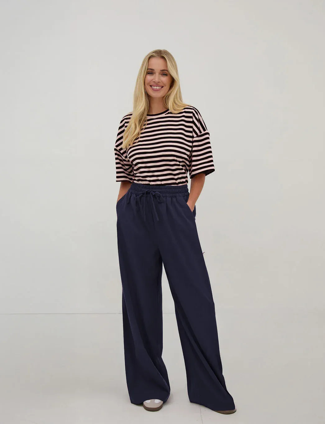 Fika Edit Trousers Ebba Navy Peached Trousers