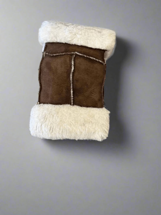 Hanlin Hats & Gloves CHOOCLATE W/ CREAM CUFF Cosy Sheepskin Handwarmers - Medium