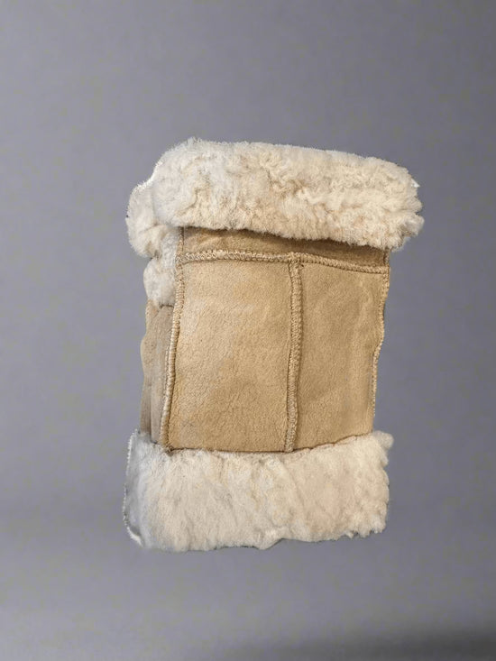 Hanlin Hats & Gloves CREAM W/ CREAM CUFF Cosy Sheepskin Handwarmers - Large