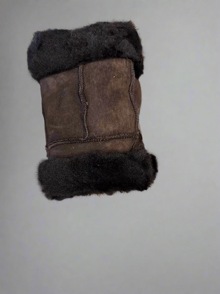 Hanlin Hats & Gloves DARK BROWN W/ BLACK CUFF Cosy Sheepskin Handwarmers - Medium