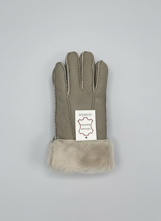 Hanlin Hats & Gloves Dove Grey W/Light Grey Cuff Curly Cuff Sheepskin Gloves - Medium