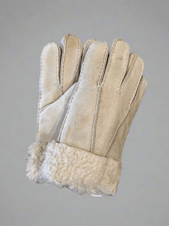 Hanlin Hats & Gloves Heritage Cuff Sheepskin Gloves in Cognac - Large