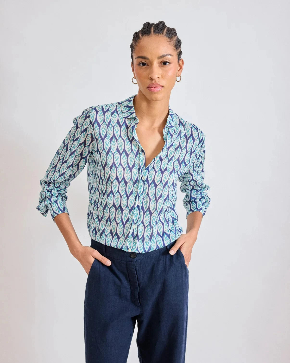 Hartford Tops Corazon Printed Shirt in Blue & White