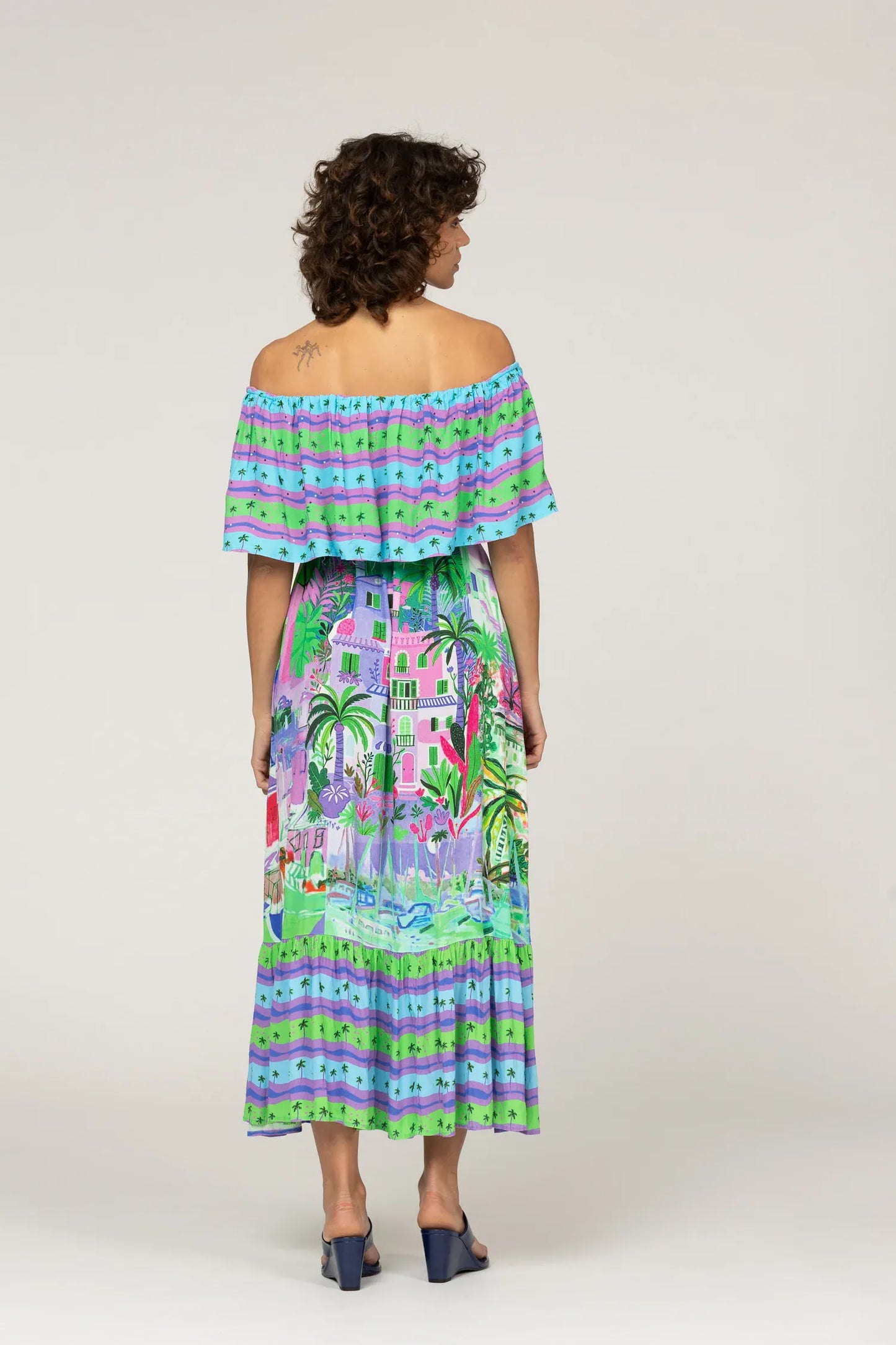 INOA Dresses Scilla Dress in Hermosa Fucsia Azur
