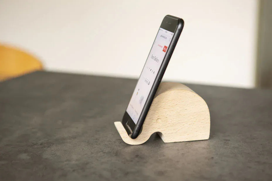 Kikkerland Elephant Beechwood Phone Stand