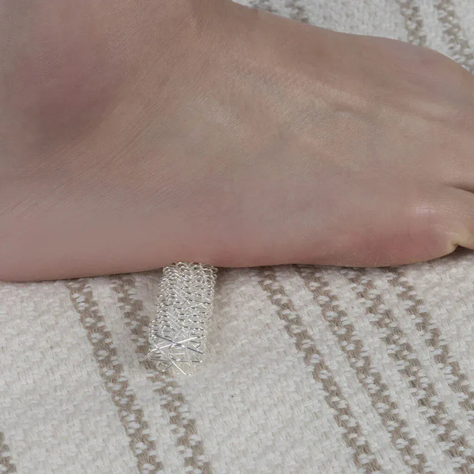 Kikkerland Gifts Acupressure Rings Set