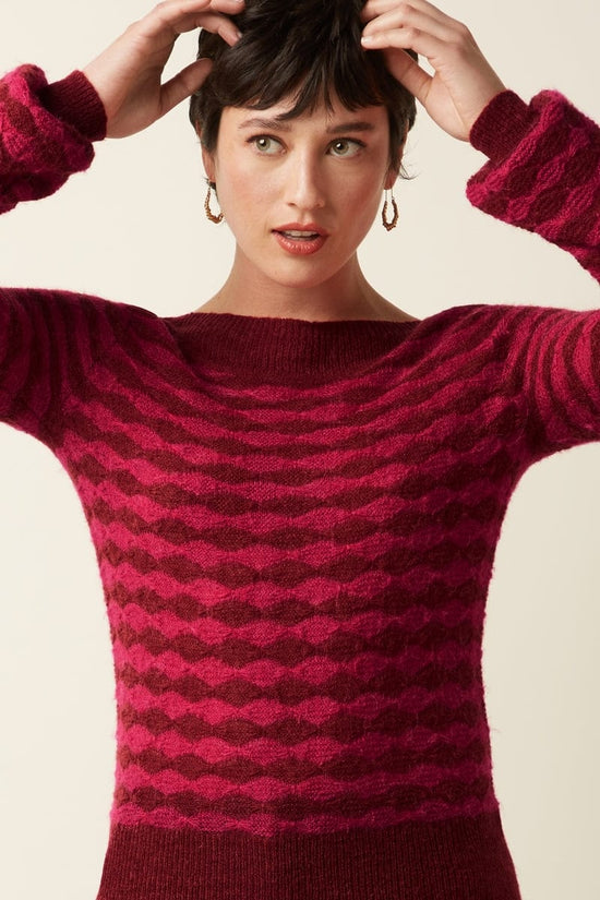 King Louie Knitwear Erin Bell Top Bodega in Rio Red