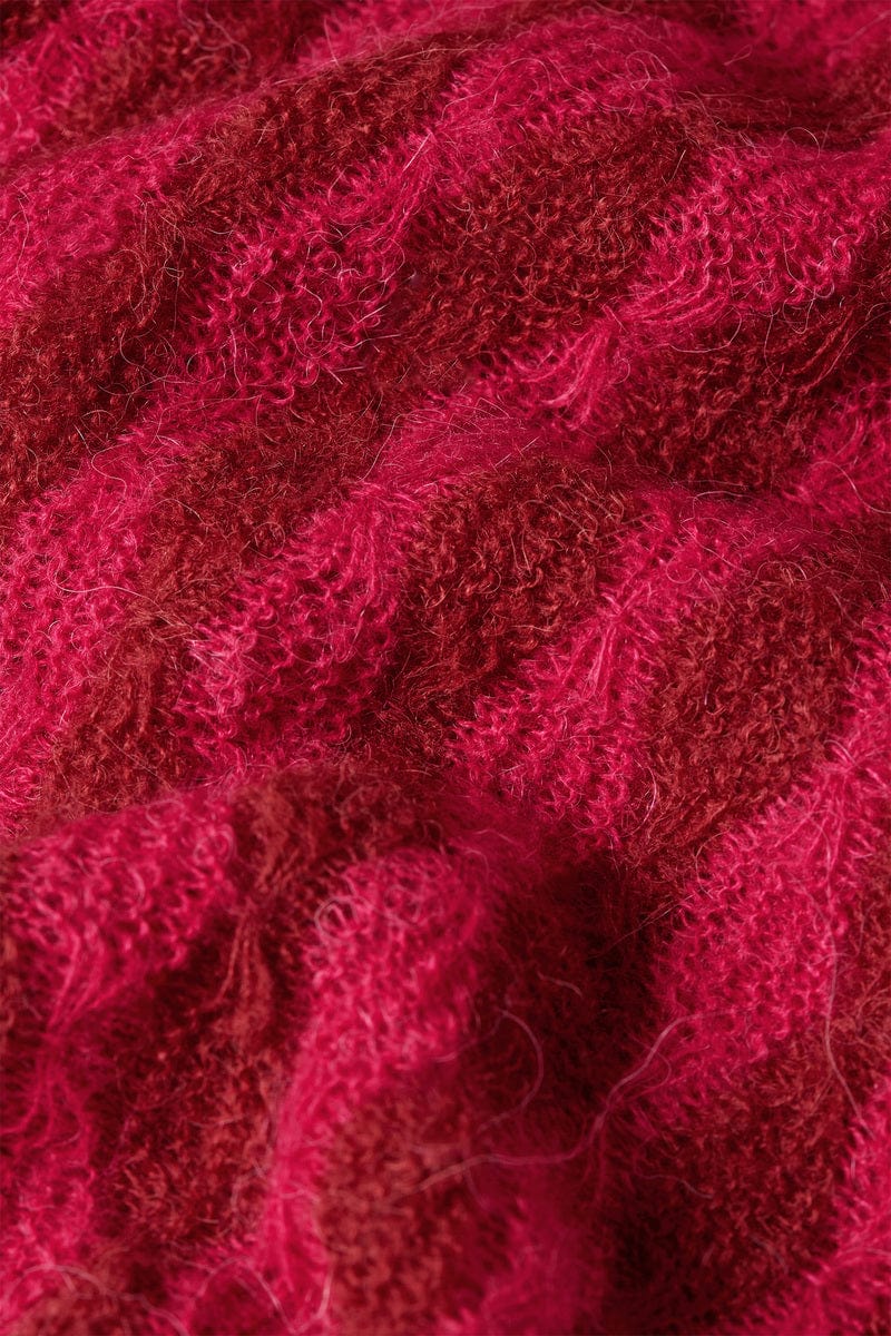 King Louie Knitwear Erin Bell Top Bodega in Rio Red