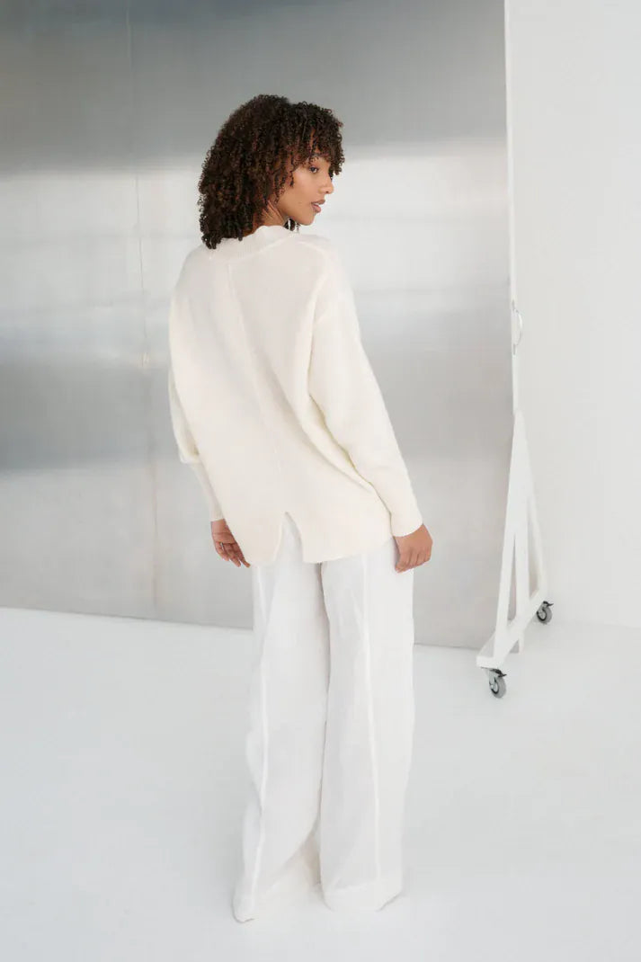 Lilly Pilly Knitwear June Cashmere Knit in Ivory
