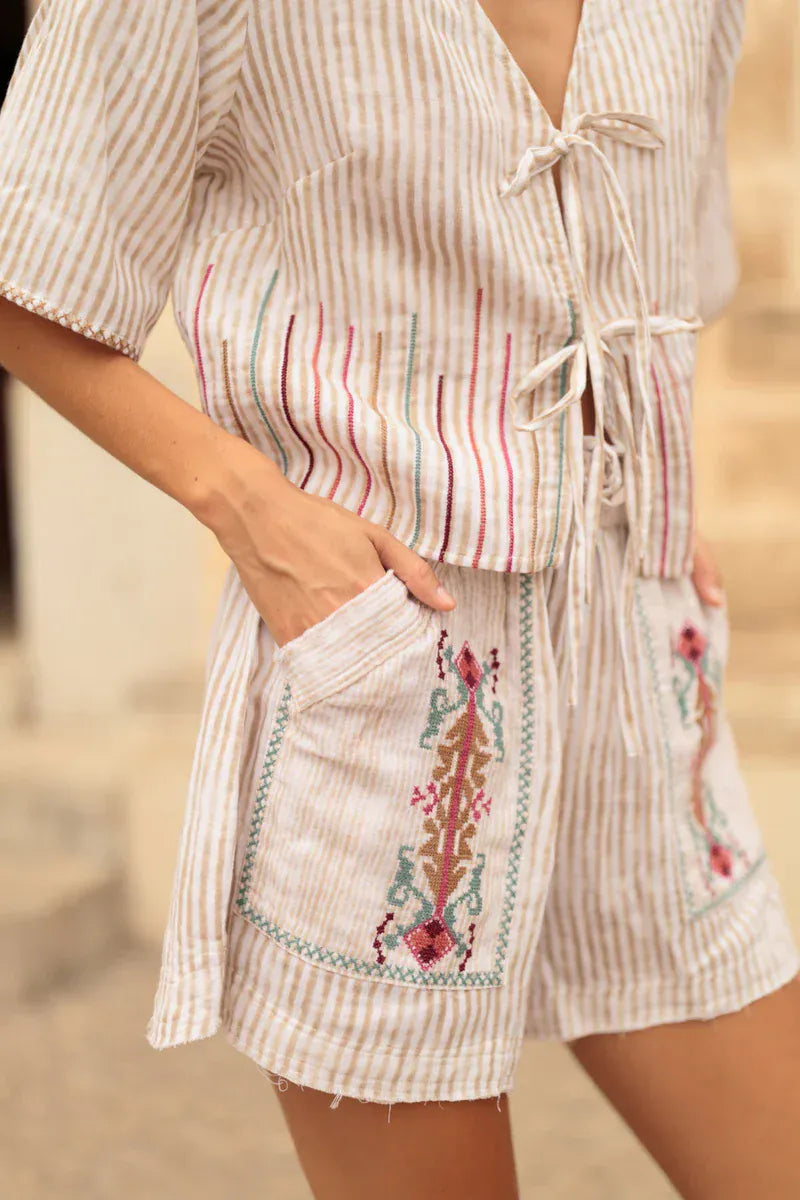 LUNA LLENA Tops Anara Top in Sand