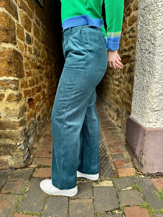 LUNA LLENA Trousers Bottle Green Cords