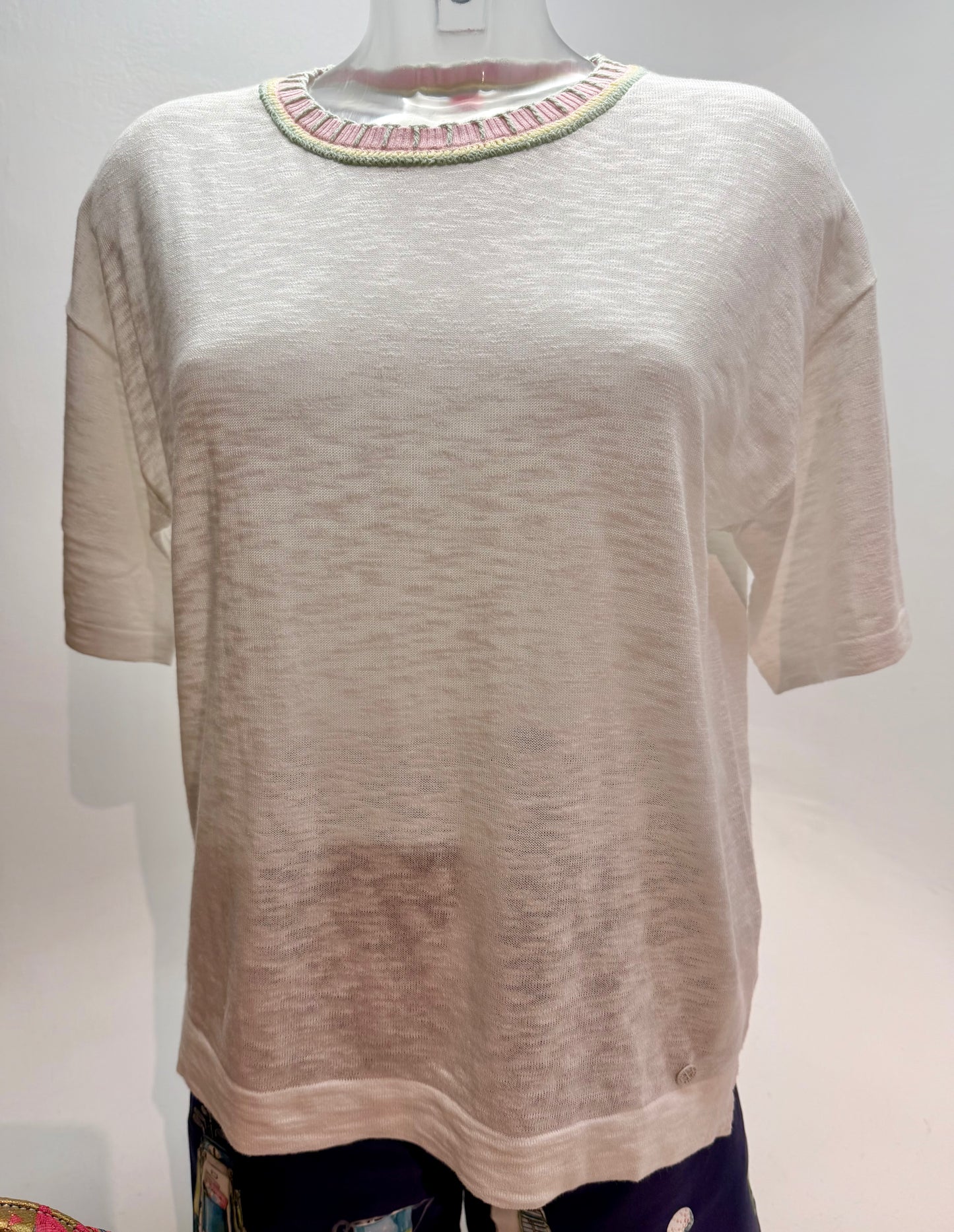 Ma Petite Capsule Tops St Tropez T-shirt in White