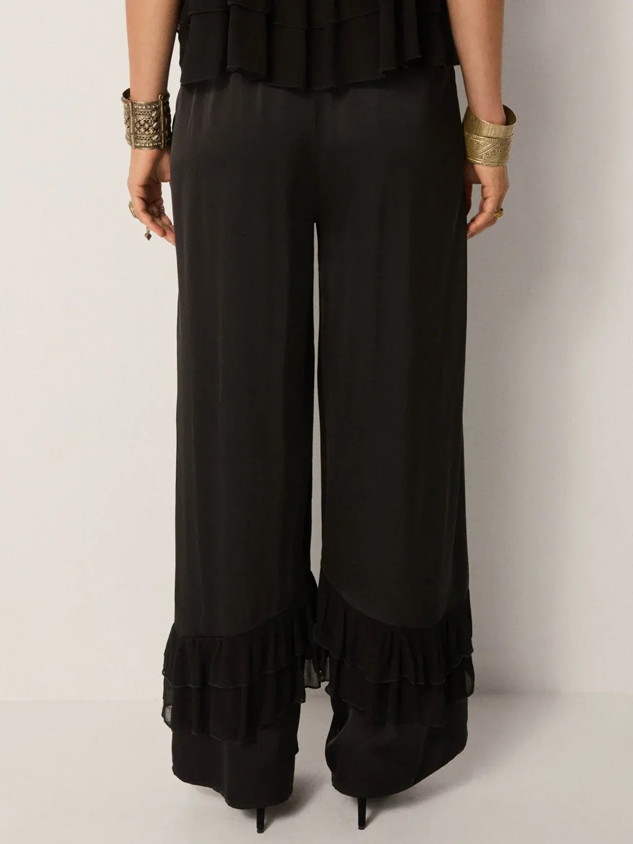 Maison Hotel Trousers Lucia Trousers in Noir