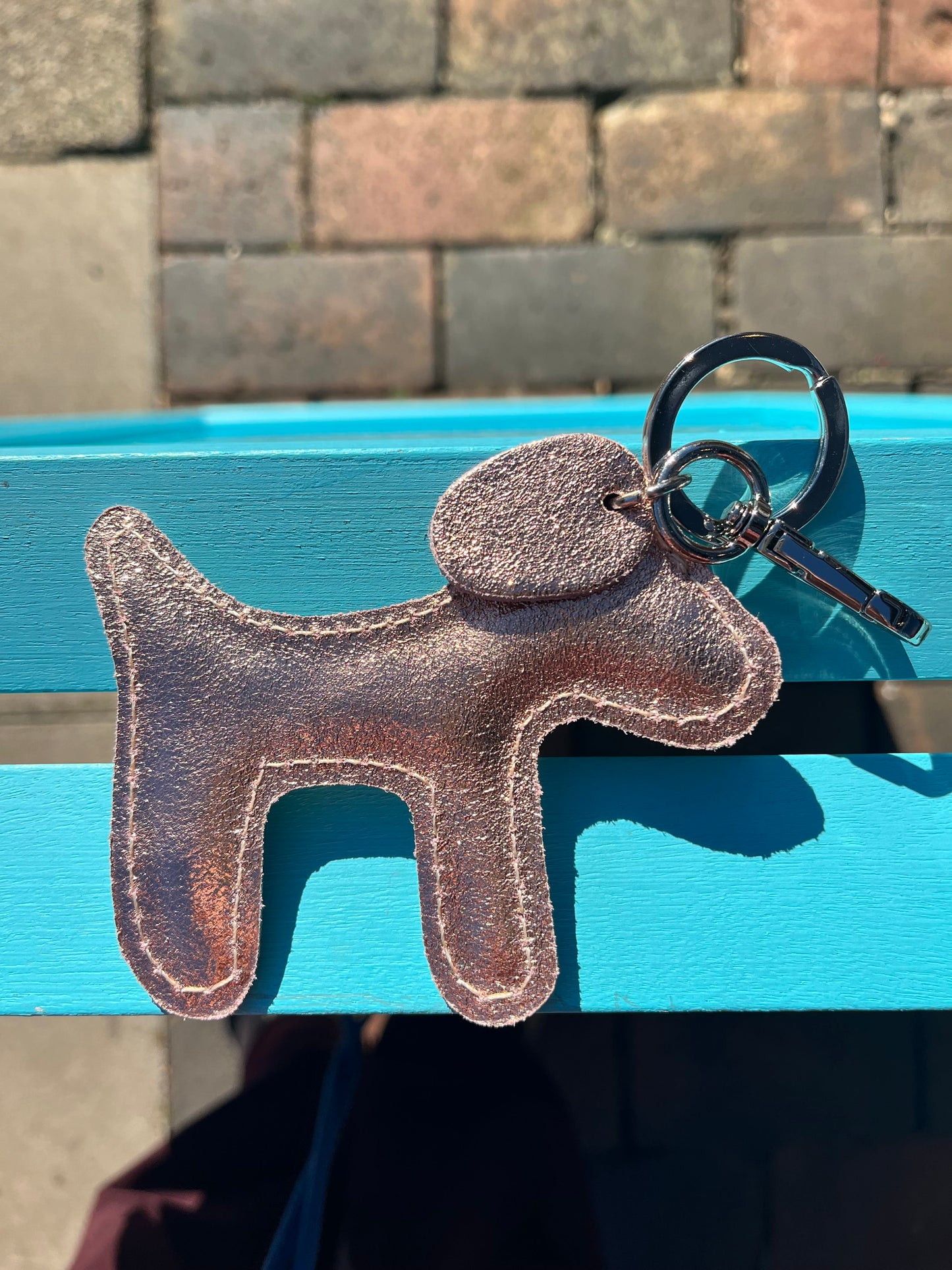 Moda Express Accessories Leather Metallic Man's Best Friend Keyring