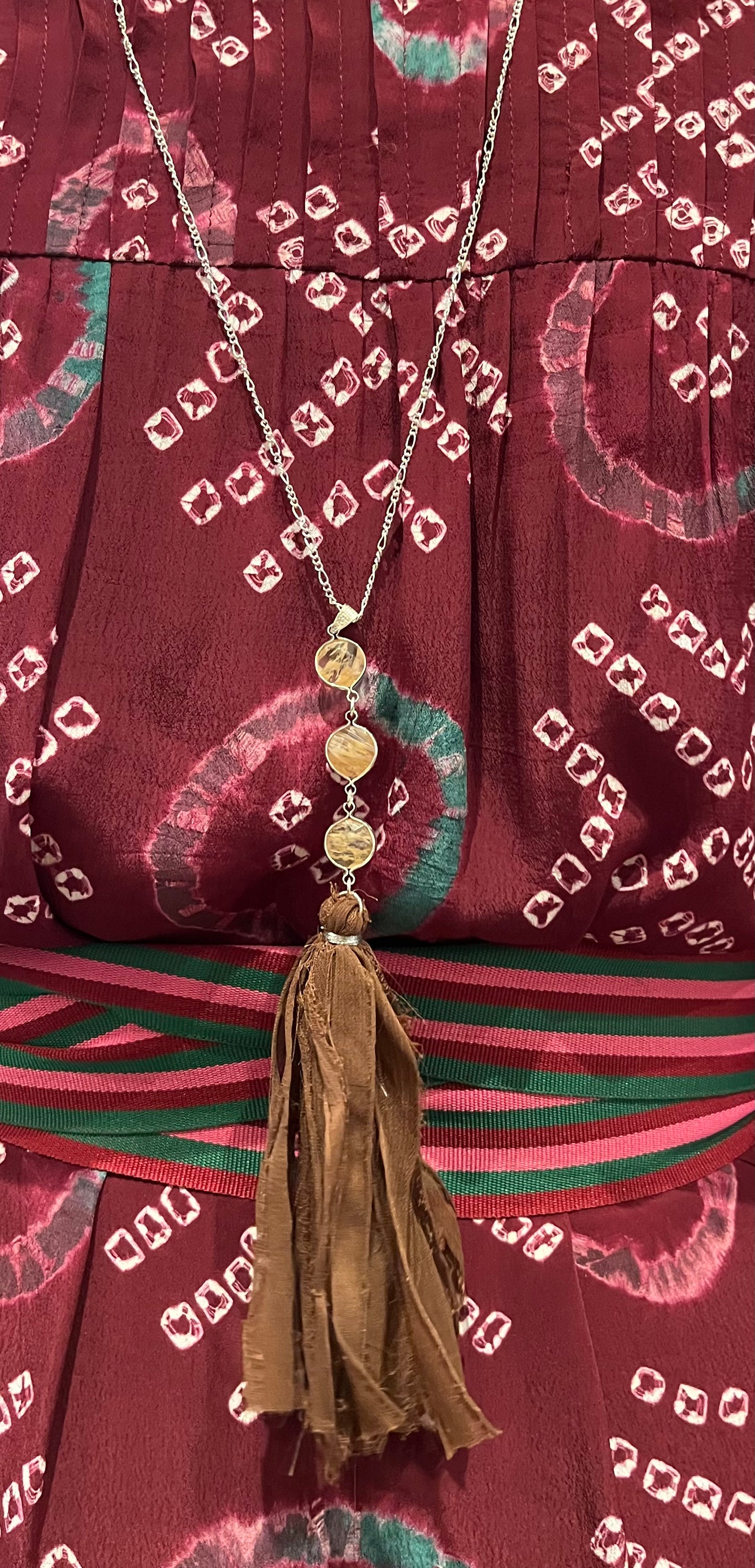 NELLIE&DOVE Bronze Fabric Tassle Necklace