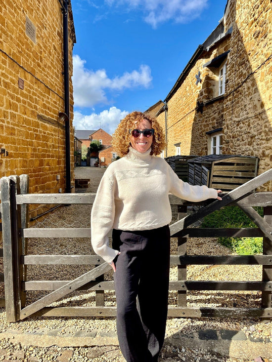 NELLIE & DOVE Knitwear Winter Rose Knit