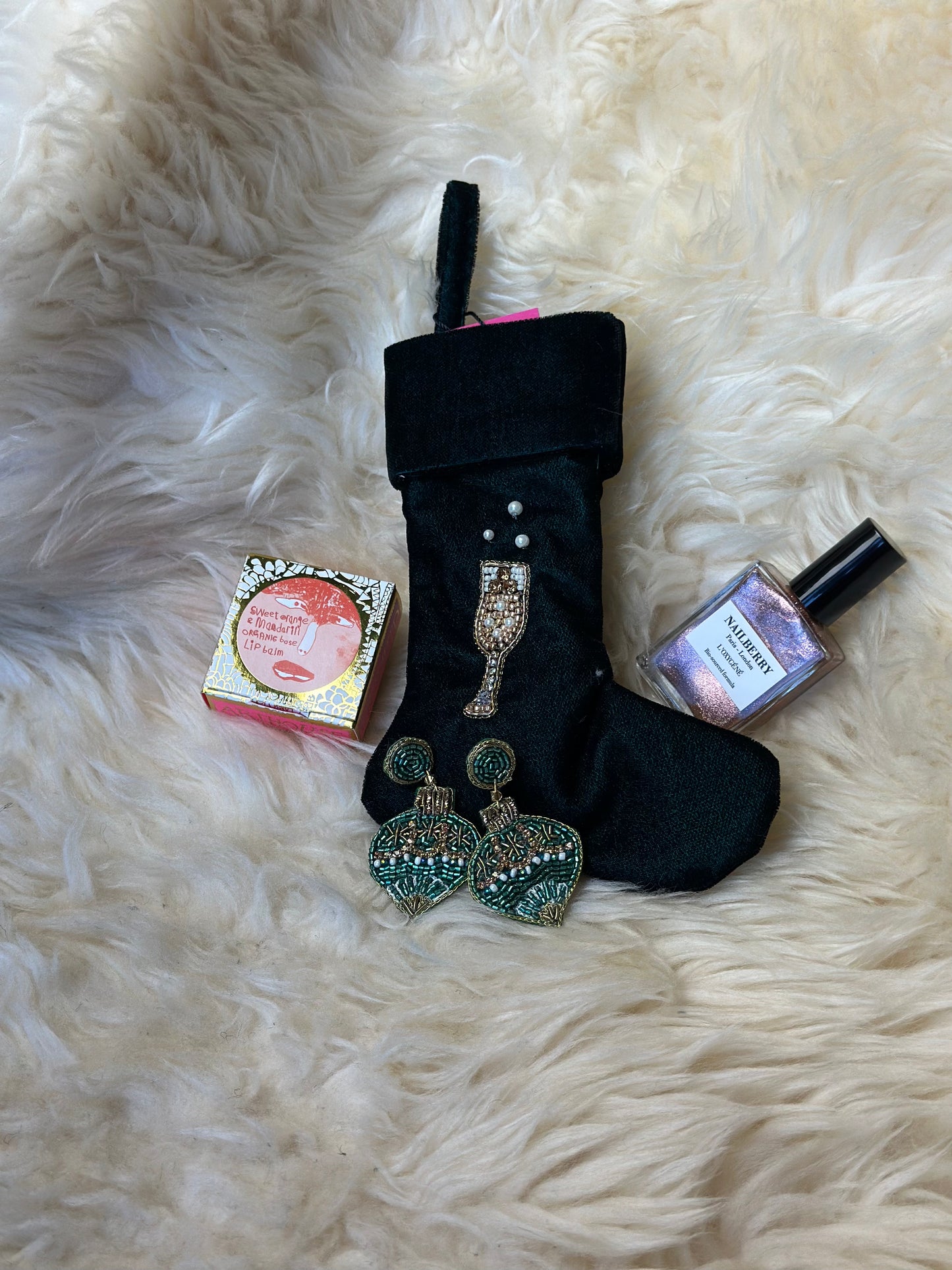 NELLIE&DOVE Pre-Filled Beaded Stocking – £45