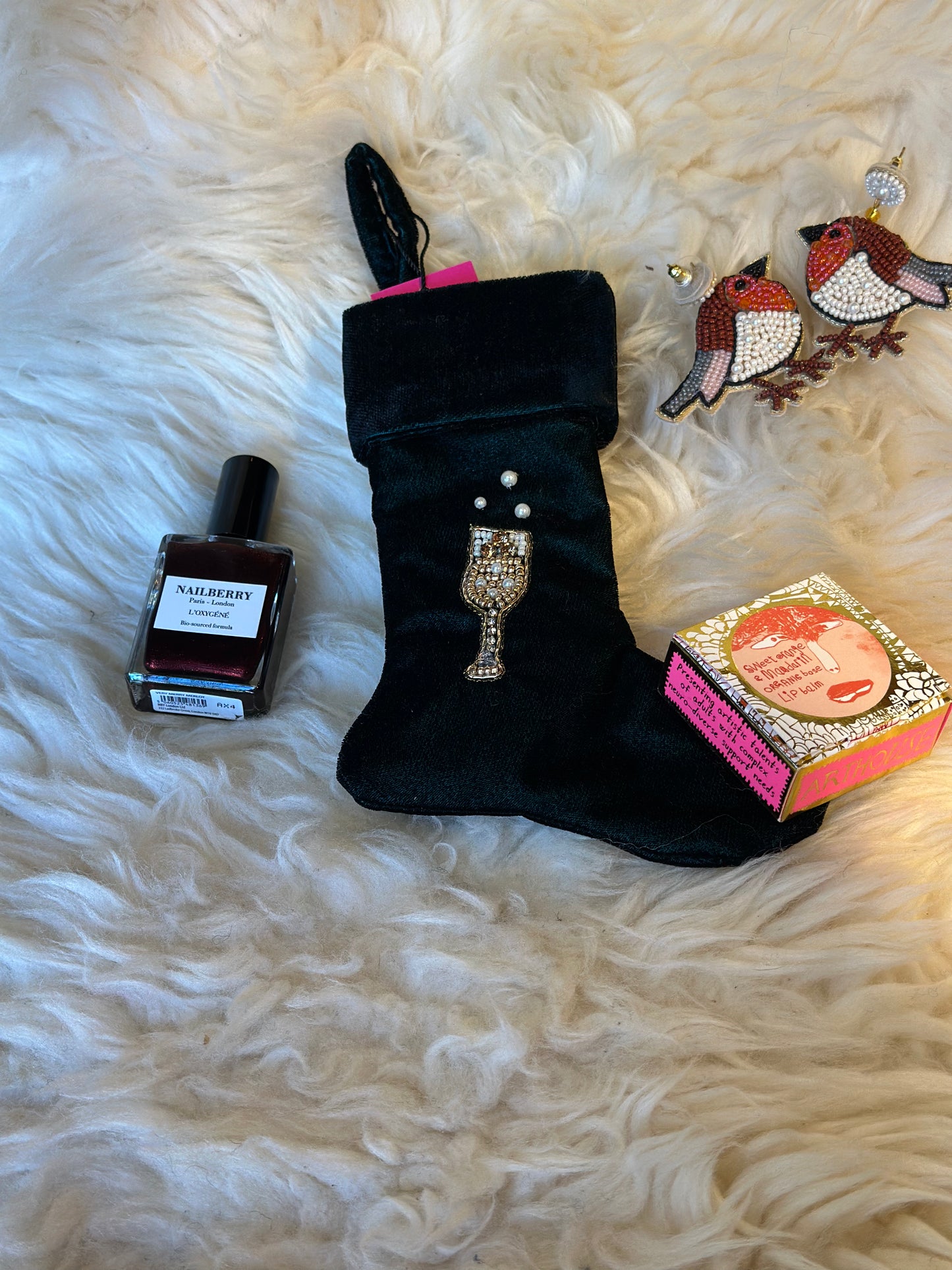 NELLIE&DOVE Pre-Filled Beaded Stocking – £45