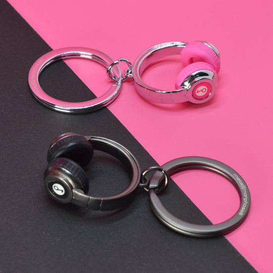 Oli Olsen Metalmorphose Keyring - Black Headphones Keyring