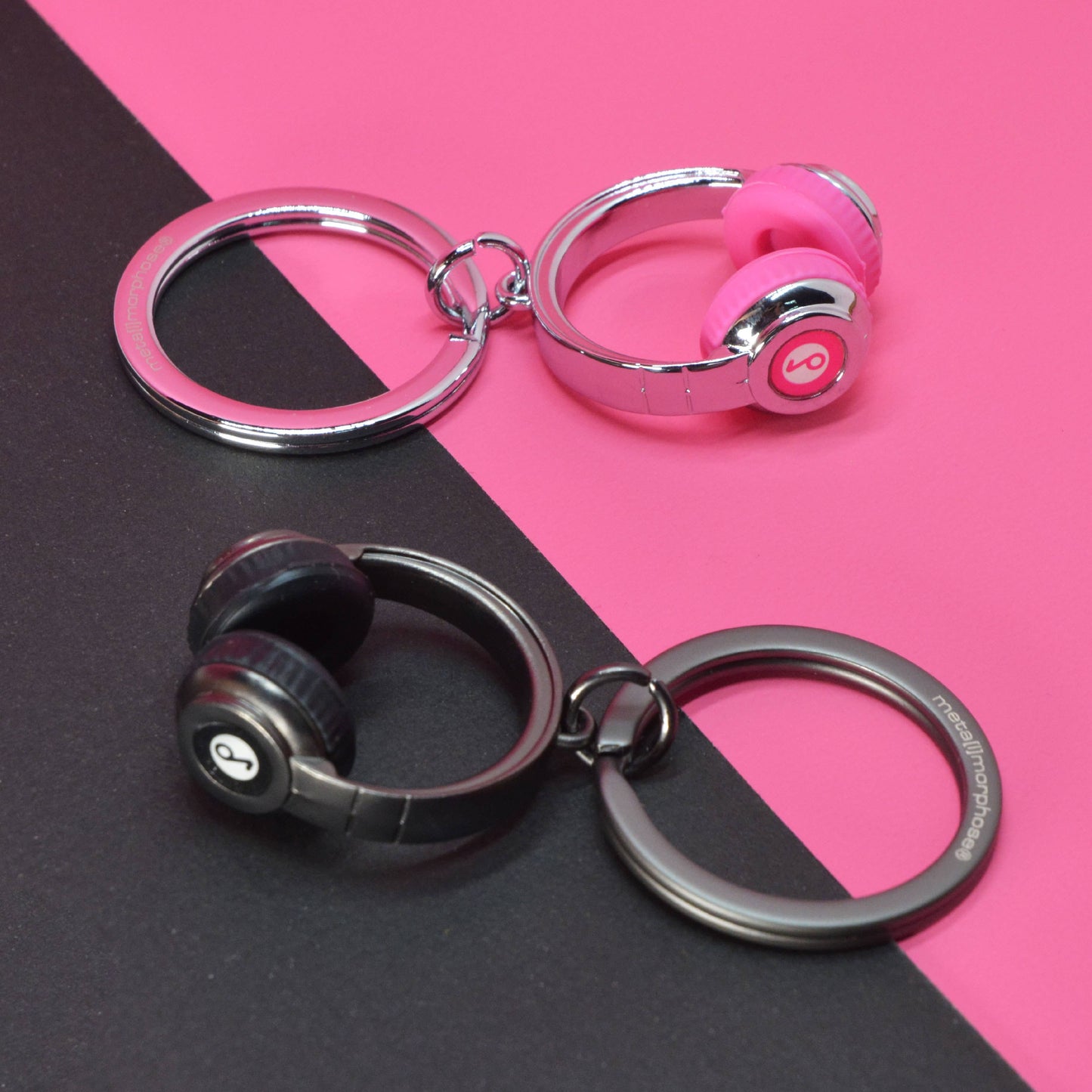 Oli Olsen Metalmorphose Pink Headphones Keyring