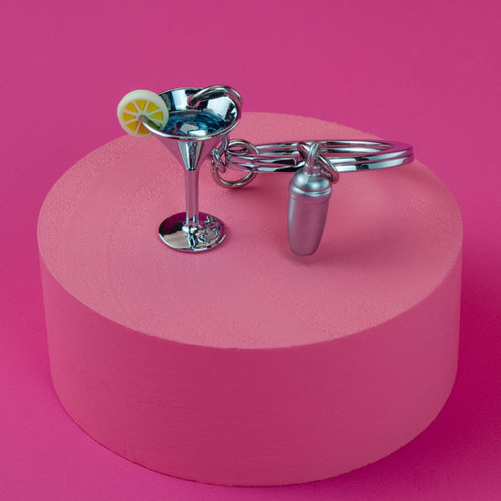 Oli Olsen Metalmorphose Silver Cocktail Glass & Shaker Keyring
