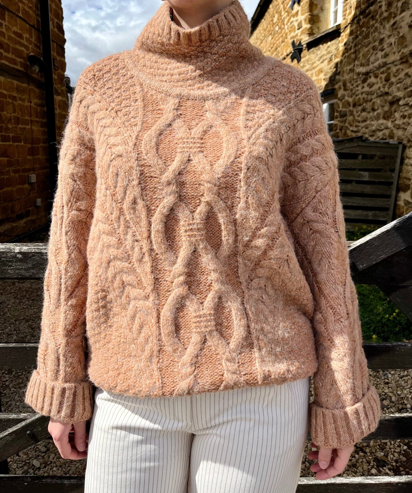 ONE COLLECTIVE Knitwear Annecy Knit in Spice