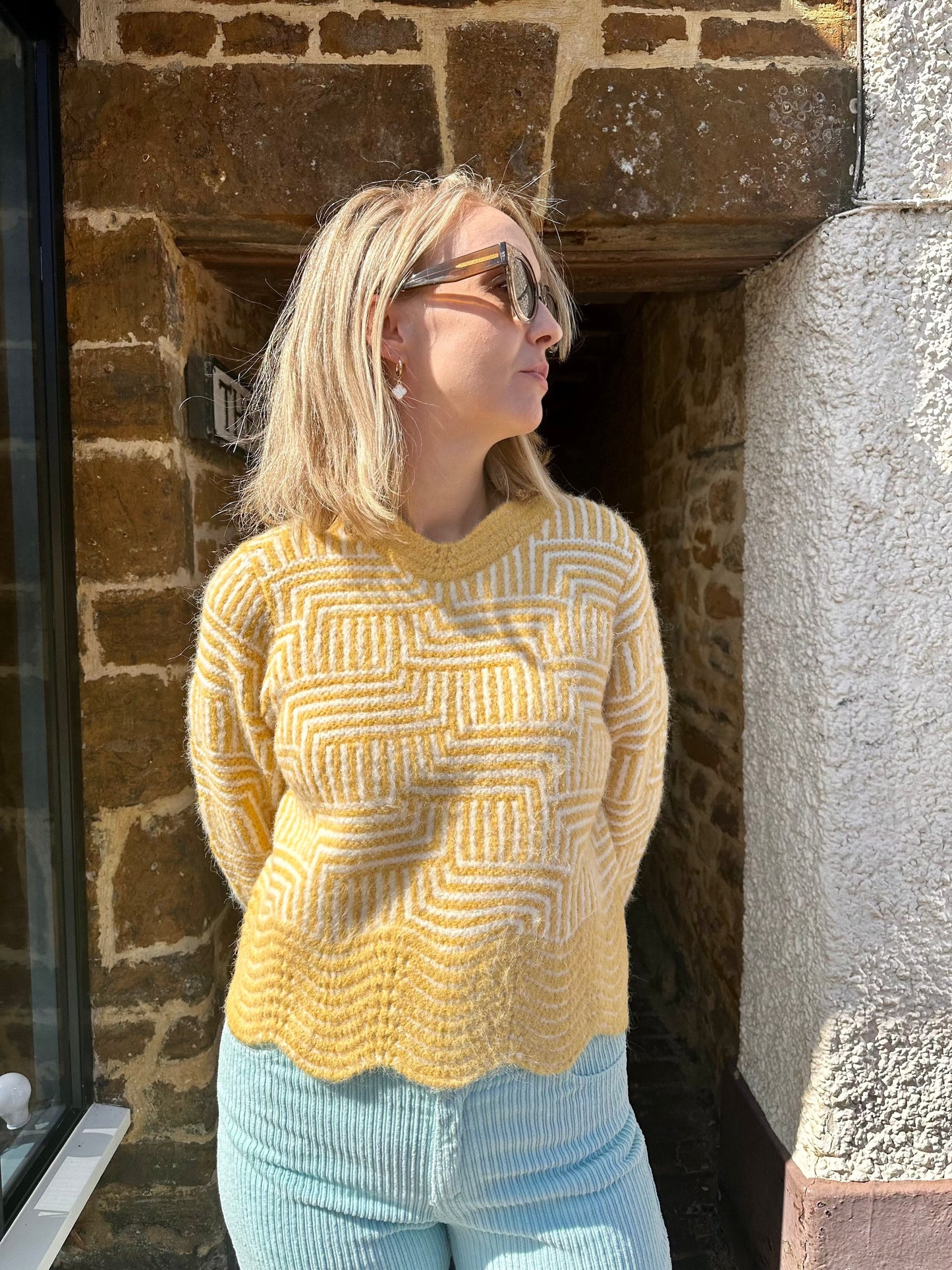 ONE COLLECTIVE Knitwear Natron Knit in Mustard