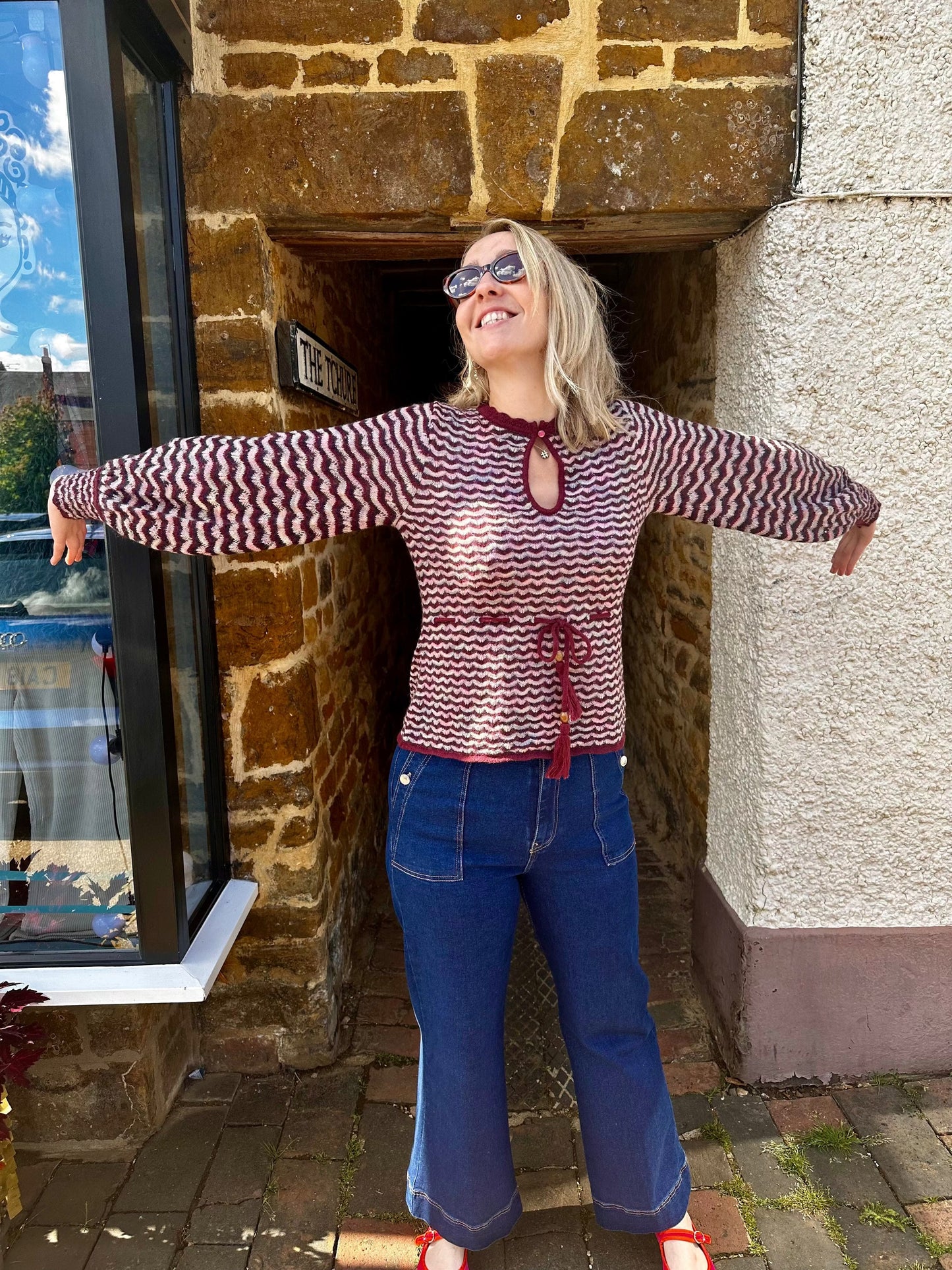 ONE COLLECTIVE Knitwear Vostor Knit in Merlot