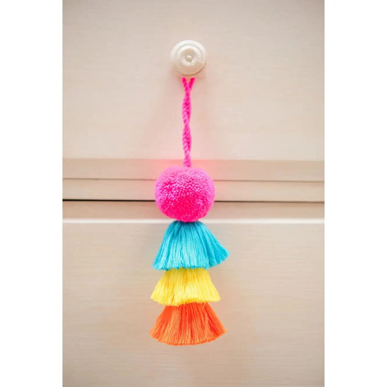 PomPom Galore Room Decor Pom Pom Trio Tassel Swags 5cm, Fiesta