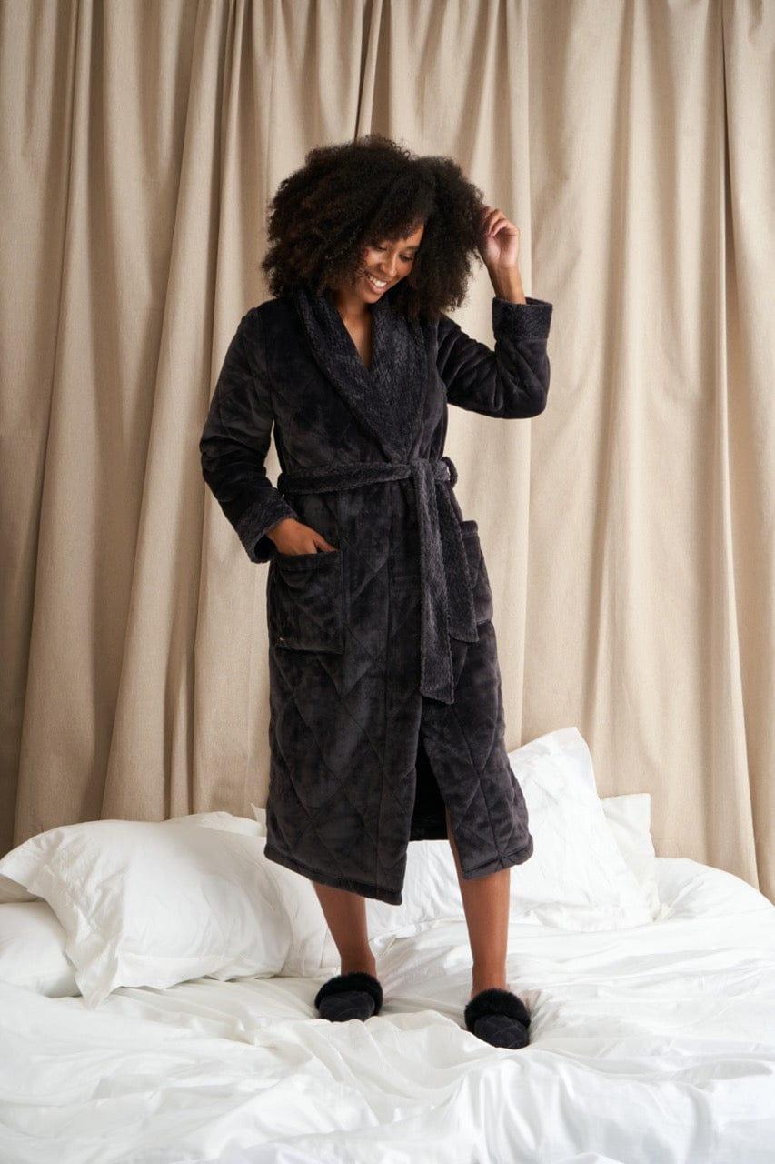 Pretty You Quilted Velour Robe in Raven