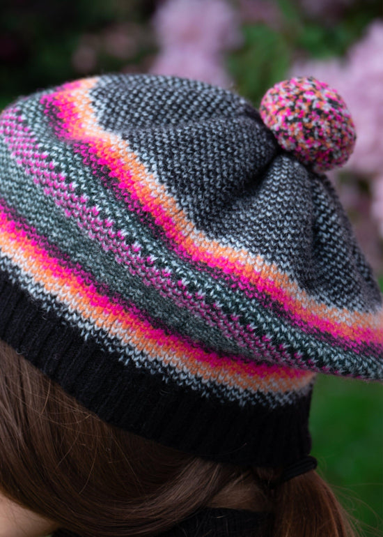 Quinton & Chadwick Hats & Gloves Tweed Beret Black / Pink