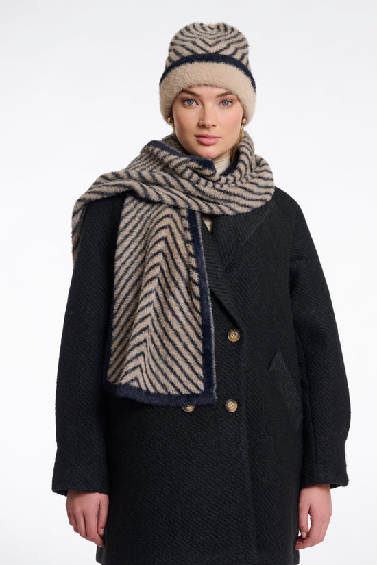 Rino & Pelle Scarves Neeltje Scarf in Oat Black