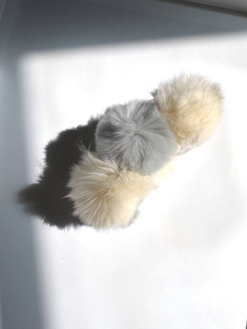 Solar Eclipse Accessories Fluffy Pom Vegan Fur Claw Hair Clip: White