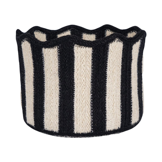 The Braided Rug Basket Tulip Basket Black & White